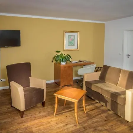 Business-apartment 4 Mit Kueche & Kostenfreiem Parkplatz *